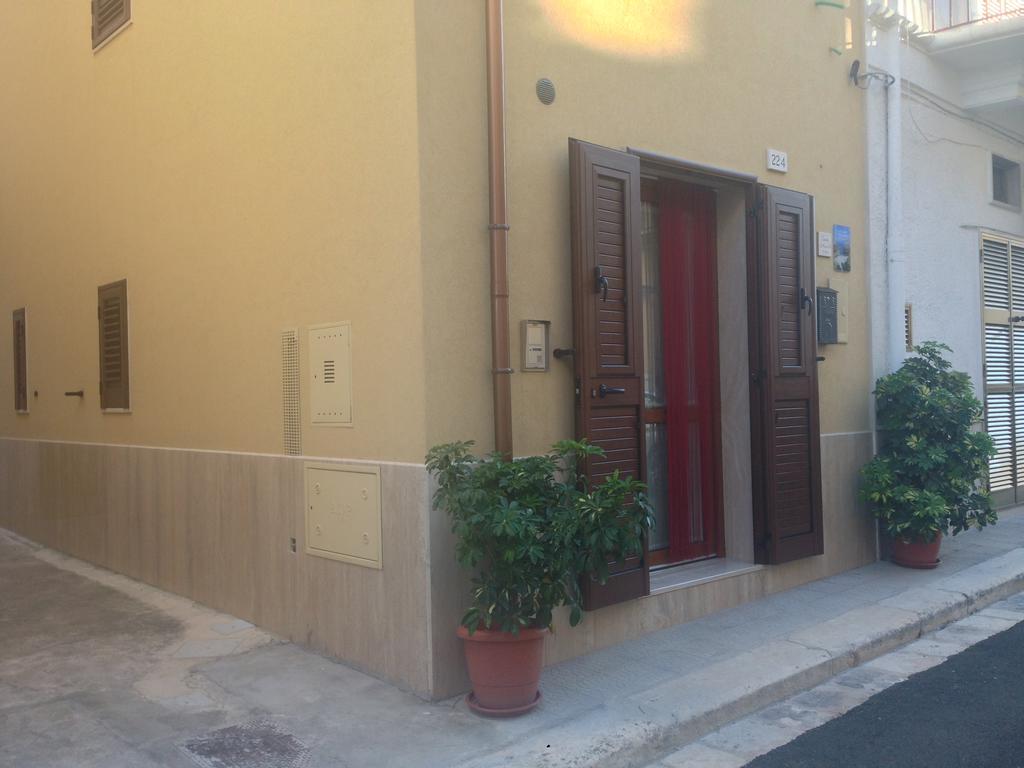 Via Roma 224 Hotell Polignano a Mare Exteriör bild